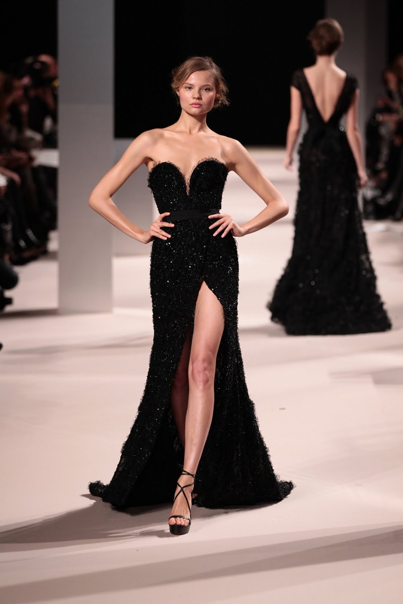 Черный подиум. Elie Saab 2011 Haute Couture. Эли Сааб черное платье. Elie Saab Haute Couture 2023. Elie Saab платье черное.